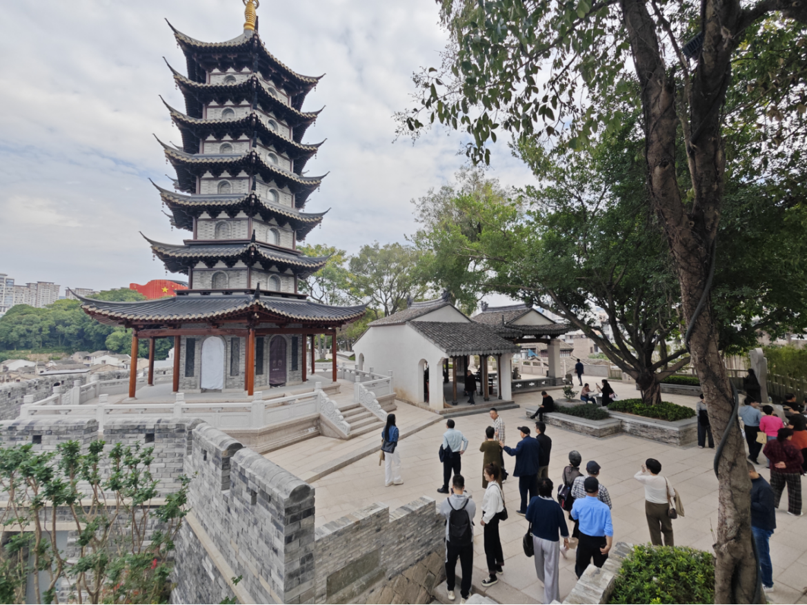 1762242731322039869.png 微信图片_2025-11-04_154909_883.png